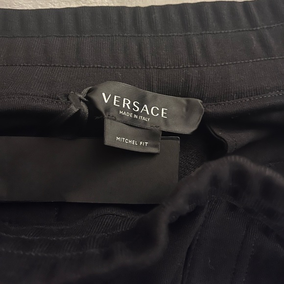 Versace GV Sweatpants - Picture 3 of 5